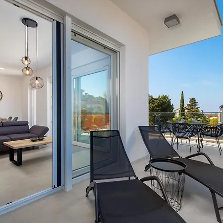 Апартаменты Mare & Skye Муртер