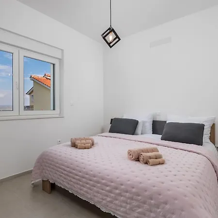 Апартаменты Mare & Skye Муртер