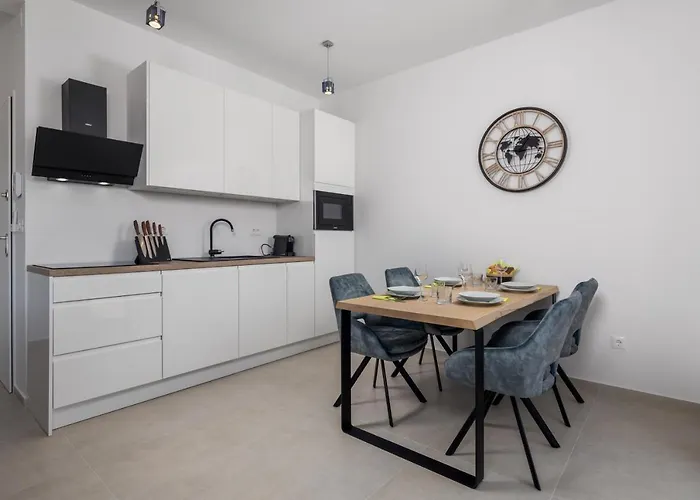 Apartamento Mare & Skye Murter