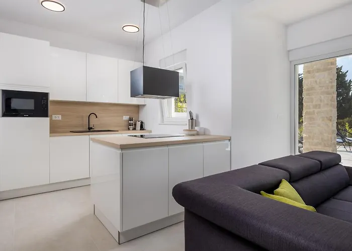 Mare & Skye Apartment Murter