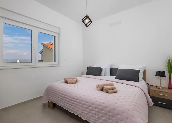 Apartamento Mare & Skye Murter