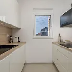 Mare & Skye Apartment Murter