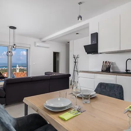Mare & Skye Apartment *