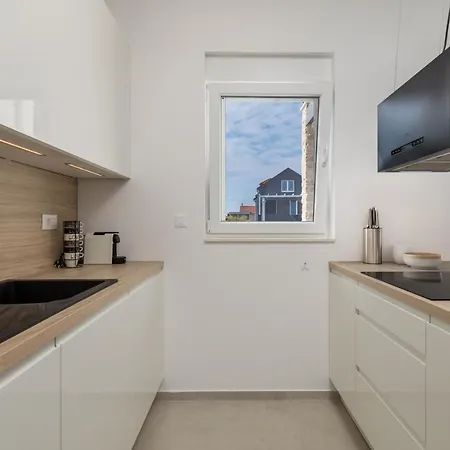 Mare & Skye Apartment Murter